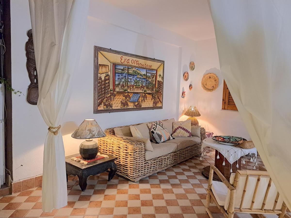 Casa Perciata - Locazione Turistica Apartment Мондело Екстериор снимка