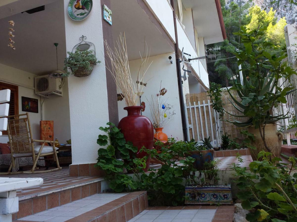 Casa Perciata - Locazione Turistica Apartment Мондело Екстериор снимка